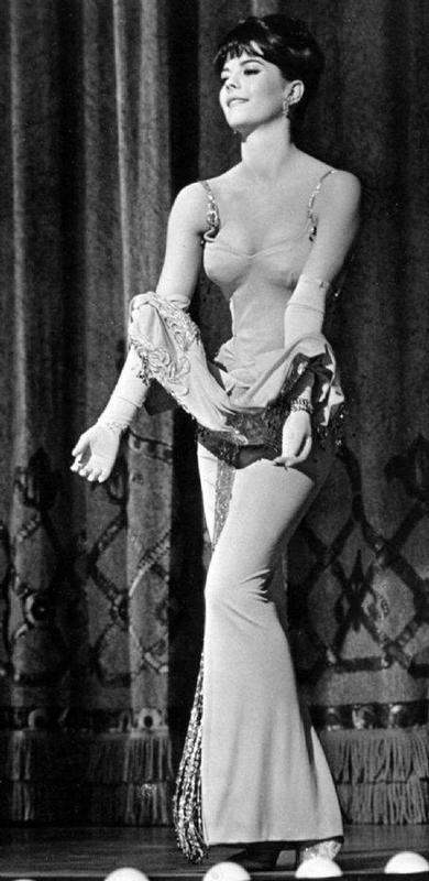 "Stripper" Natalie Wood in Gypsy, 1962 48